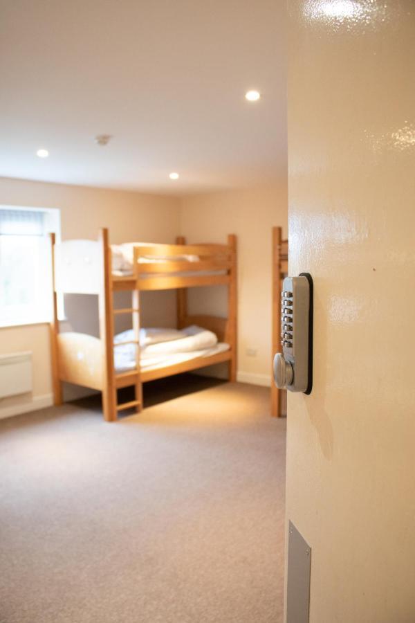 Stonehenge Hostel - Yha Affliated Cholderton Eksteriør billede