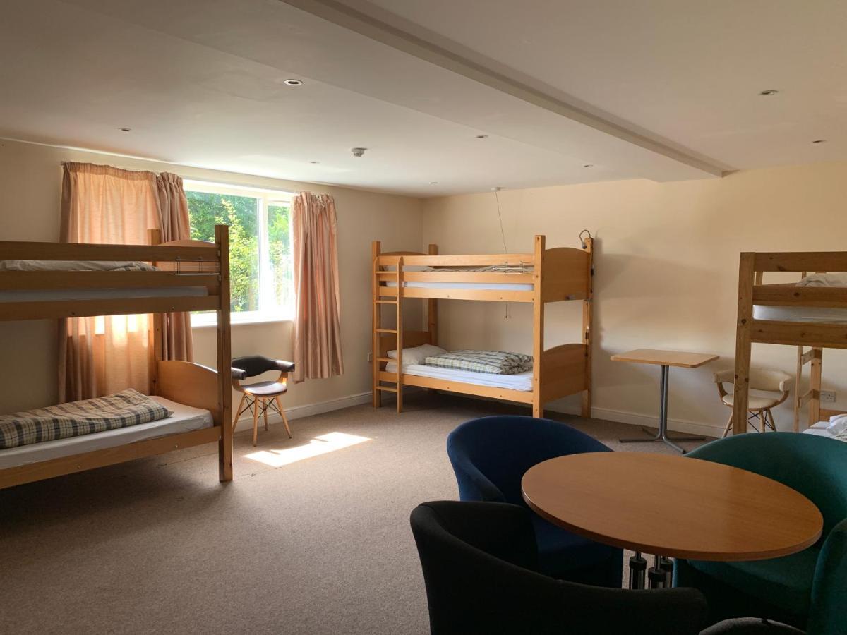 Stonehenge Hostel - Yha Affliated Cholderton Eksteriør billede