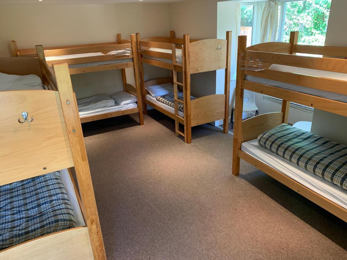 Stonehenge Hostel - Yha Affliated Cholderton Eksteriør billede